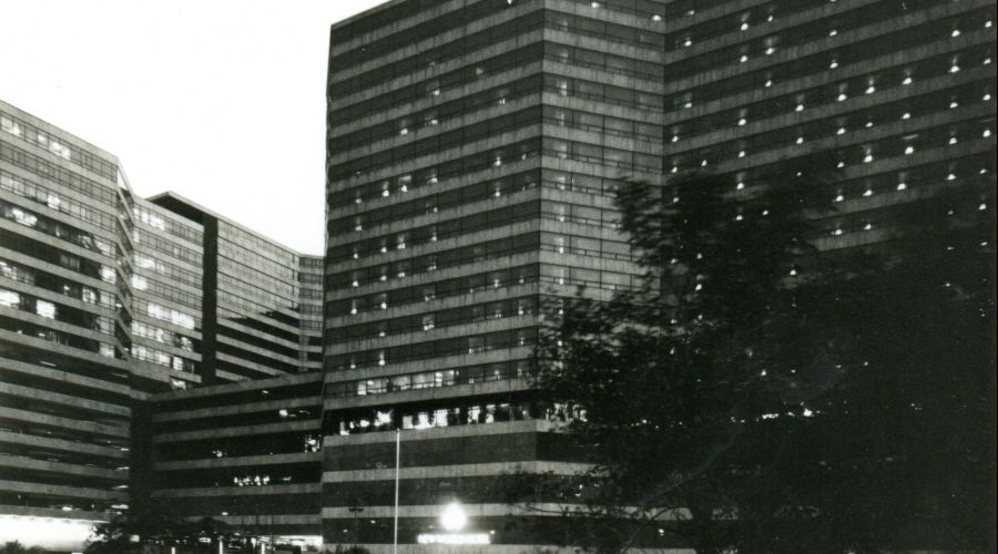 New World Renaissance Hotel 