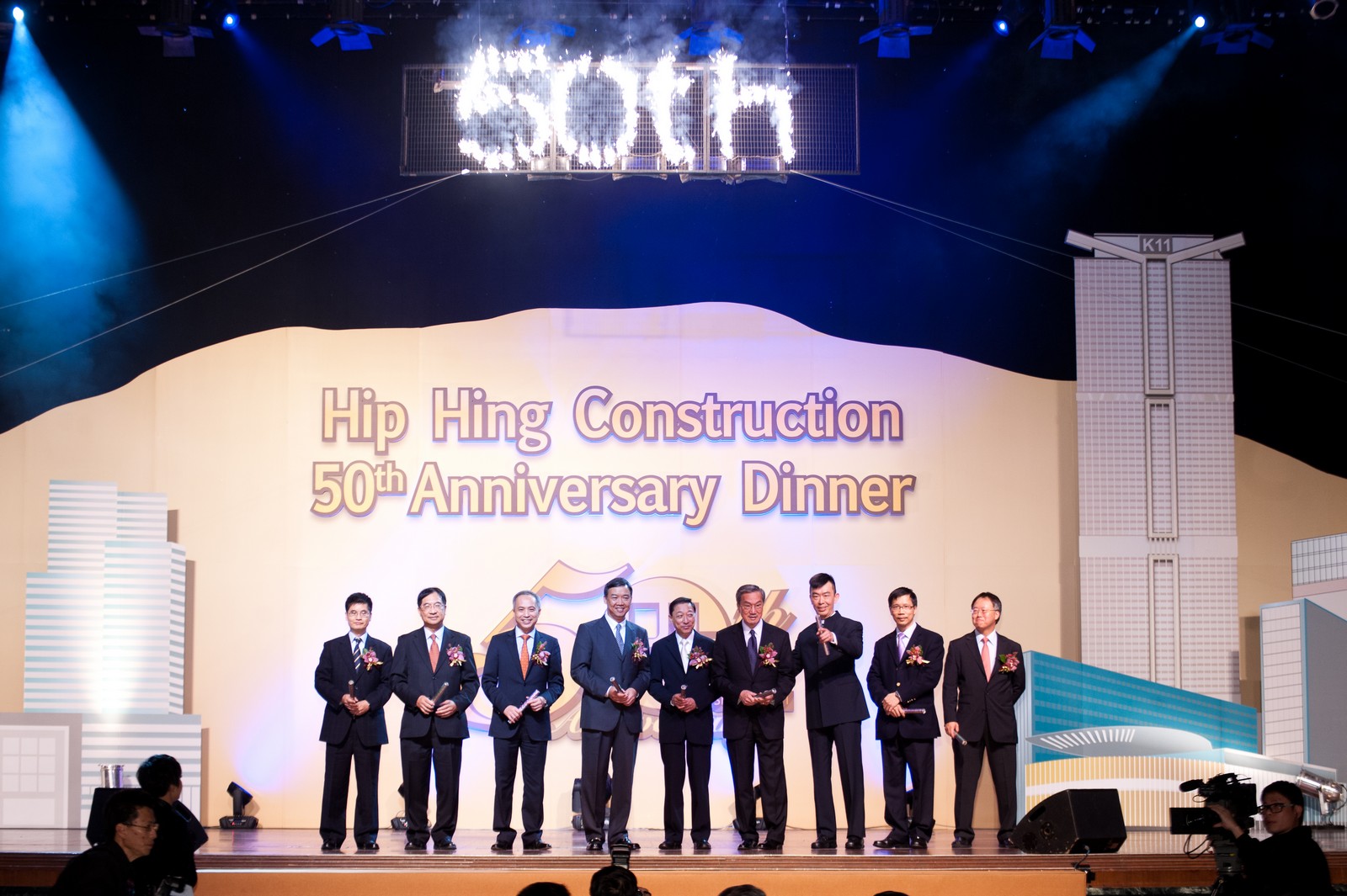 Hip Hing Management and officiating guests at the kick-off ceremony of the Dinner